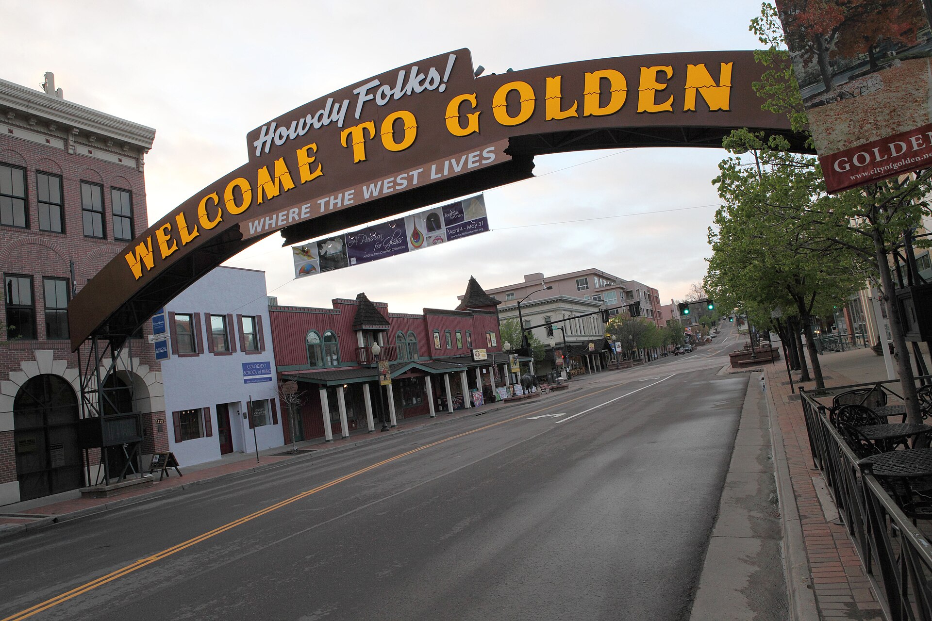 The Welcome to Golden arch spanning Washington Avenue