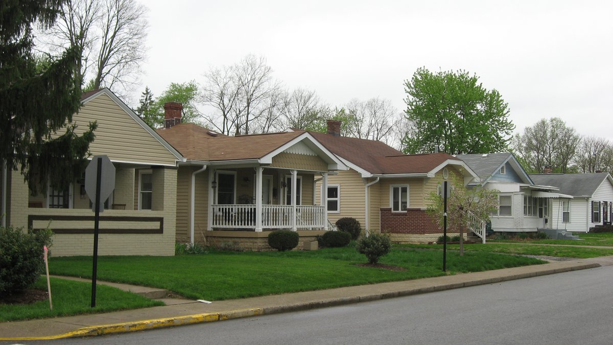 Historic houses on W. Twelfth Street in the Speedway Historic District