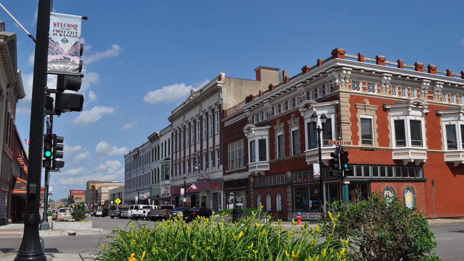 The corner of Delaware Street and Fifth Street in downtown Leavenworth, Kansas