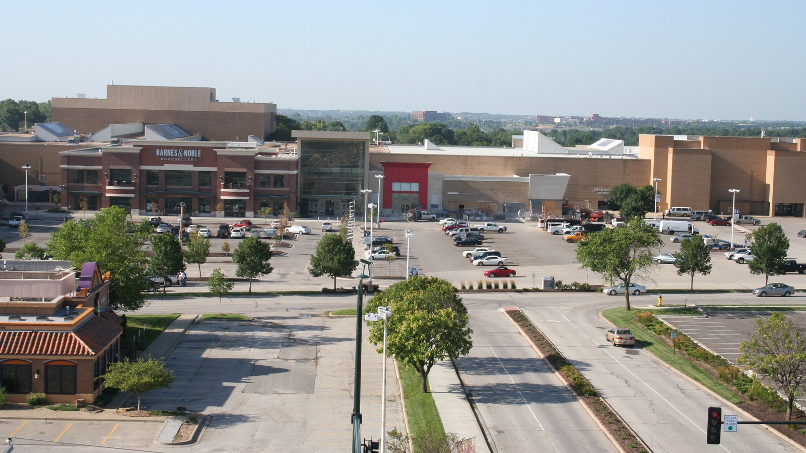 Aerial view of Oak Park Mall in Overland Park, Kansas