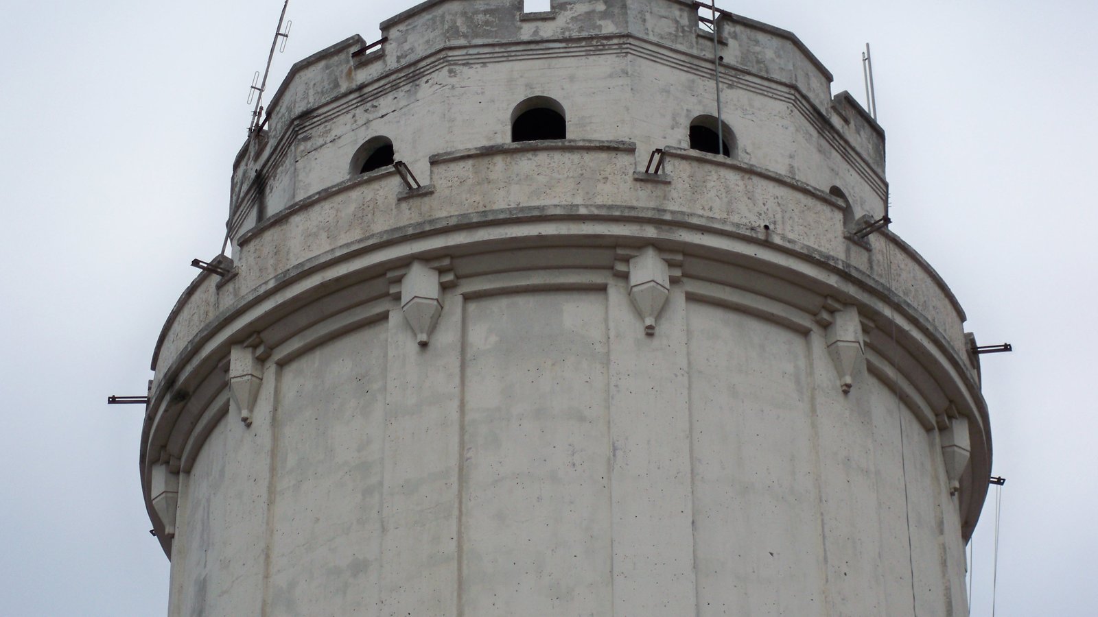 The crenellated, castle-like crown of the Waldo Water Tower, a landmark in the Waldo neighborhood of Kansas City, Missouri