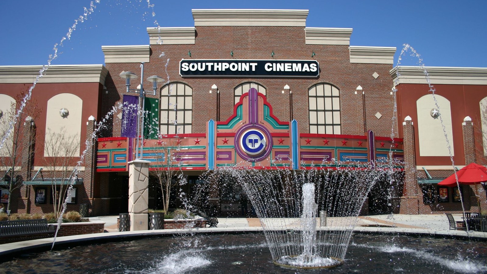 The Southpoint Cinemas entrance and fountain at The Streets at Southpoint in South Durham